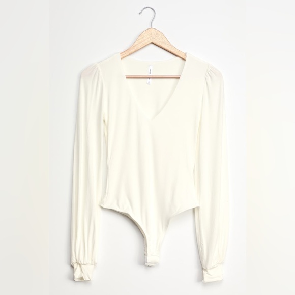 🔴SOLD🔴 Lulu’s Kaylene Bodysuit - Picture 4 of 9